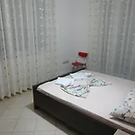 Iris Apartament