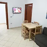 Iris Apartament Sakes