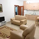 Apartament Iris *