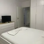 Iris Apartamento *