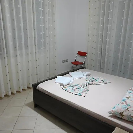 Iris Apartman