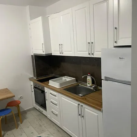 Iris Apartment Sakes